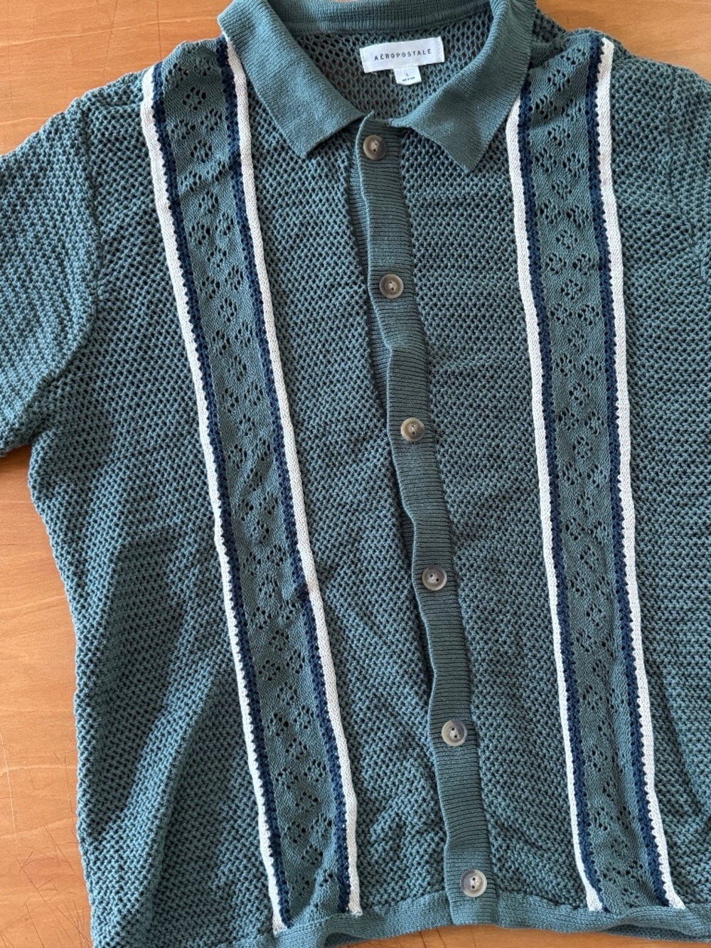 Men's Aeropostale Shirt Size L, Soft Stretchy Cotton Knit